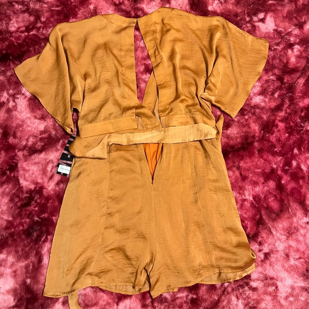 HYFVE Orange Romper (Large) - Picture 2 of 6